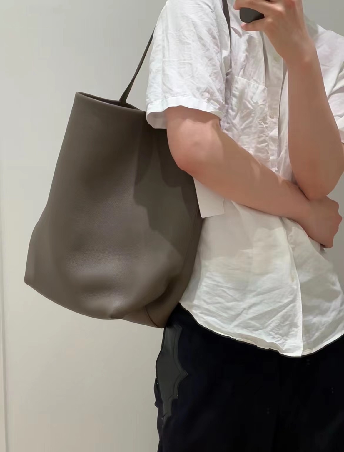 Cowhide Autumn Winter Bag: Dur - Women Bags Medium Size のレビューと価格