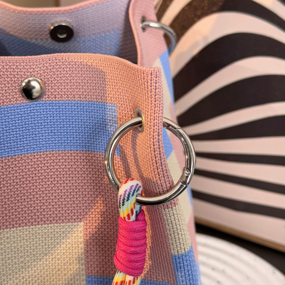 This multi-color knitted retro - Basket Bag Wicker のレビューと価格